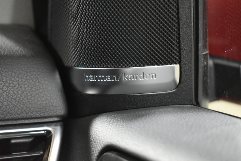 メルセデスベンツ GLE GLE350d 4ﾏﾁｯｸ ｽﾎﾟｰﾂ ﾚｰﾀﾞｰP 3.0ℓV型6気筒ﾀｰﾎﾞ 全席ﾋｰﾀｰ黒革 ﾊﾟﾉﾗﾏｻﾝﾙｰﾌ ﾊｰﾏﾝｶｰﾄﾞﾝ ﾃﾞｨｽﾄﾛ ﾌﾞﾗｲﾝﾄﾞｽﾎﾟｯﾄ ﾚｰﾝｷｰﾌﾟ AMGｴｱﾛ20AW ｻｲﾄﾞﾗﾝﾆﾝｸﾞﾎﾞｰﾄﾞ地ﾃﾞｼﾞﾅﾋﾞ360ｶﾒﾗ ﾊﾟｰｸﾄﾛ 2年保証