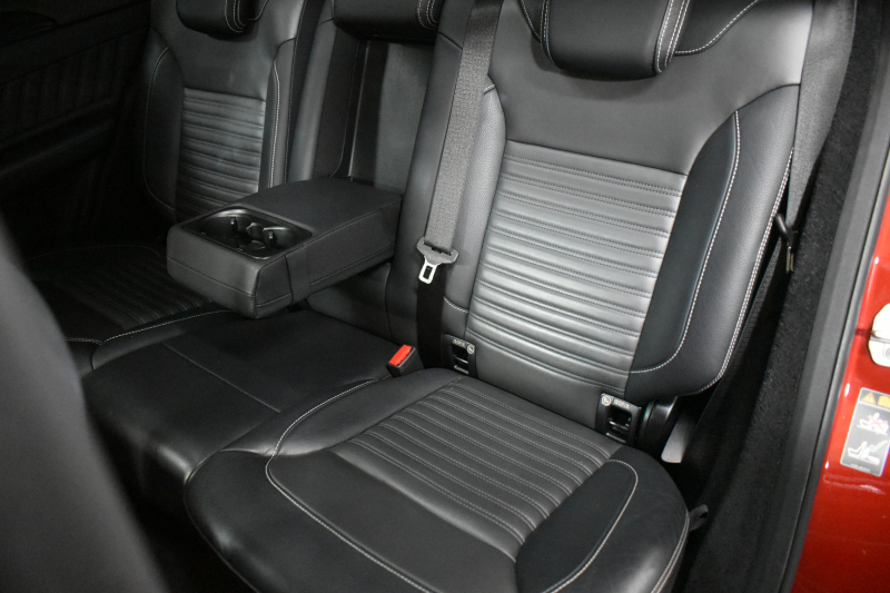 メルセデスベンツ GLE GLE350d 4ﾏﾁｯｸ ｽﾎﾟｰﾂ ﾚｰﾀﾞｰP 3.0ℓV型6気筒ﾀｰﾎﾞ 全席ﾋｰﾀｰ黒革 ﾊﾟﾉﾗﾏｻﾝﾙｰﾌ ﾊｰﾏﾝｶｰﾄﾞﾝ ﾃﾞｨｽﾄﾛ ﾌﾞﾗｲﾝﾄﾞｽﾎﾟｯﾄ ﾚｰﾝｷｰﾌﾟ AMGｴｱﾛ20AW ｻｲﾄﾞﾗﾝﾆﾝｸﾞﾎﾞｰﾄﾞ地ﾃﾞｼﾞﾅﾋﾞ360ｶﾒﾗ ﾊﾟｰｸﾄﾛ 2年保証