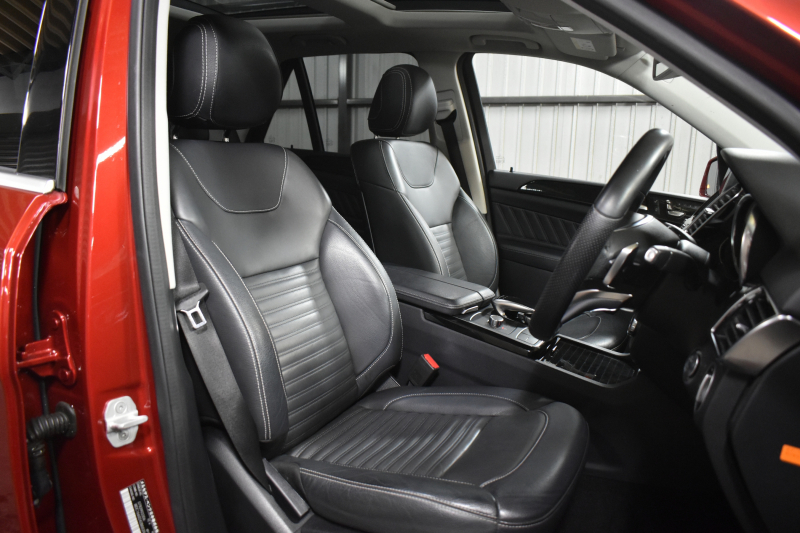 メルセデスベンツ GLE GLE350d 4ﾏﾁｯｸ ｽﾎﾟｰﾂ ﾚｰﾀﾞｰP 3.0ℓV型6気筒ﾀｰﾎﾞ 全席ﾋｰﾀｰ黒革 ﾊﾟﾉﾗﾏｻﾝﾙｰﾌ ﾊｰﾏﾝｶｰﾄﾞﾝ ﾃﾞｨｽﾄﾛ ﾌﾞﾗｲﾝﾄﾞｽﾎﾟｯﾄ ﾚｰﾝｷｰﾌﾟ AMGｴｱﾛ20AW ｻｲﾄﾞﾗﾝﾆﾝｸﾞﾎﾞｰﾄﾞ地ﾃﾞｼﾞﾅﾋﾞ360ｶﾒﾗ ﾊﾟｰｸﾄﾛ 2年保証