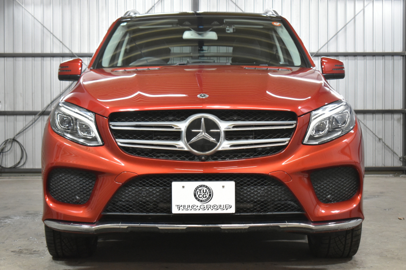 メルセデスベンツ GLE GLE350d 4ﾏﾁｯｸ ｽﾎﾟｰﾂ ﾚｰﾀﾞｰP 3.0ℓV型6気筒ﾀｰﾎﾞ 全席ﾋｰﾀｰ黒革 ﾊﾟﾉﾗﾏｻﾝﾙｰﾌ ﾊｰﾏﾝｶｰﾄﾞﾝ ﾃﾞｨｽﾄﾛ ﾌﾞﾗｲﾝﾄﾞｽﾎﾟｯﾄ ﾚｰﾝｷｰﾌﾟ AMGｴｱﾛ20AW ｻｲﾄﾞﾗﾝﾆﾝｸﾞﾎﾞｰﾄﾞ地ﾃﾞｼﾞﾅﾋﾞ360ｶﾒﾗ ﾊﾟｰｸﾄﾛ 2年保証