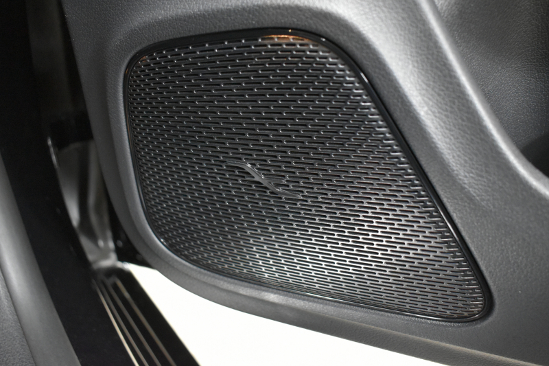 メルセデスベンツ CLAクラス CLA200d ｼｭｰﾃｨﾝｸﾞﾌﾞﾚｰｸ AMGﾗｲﾝ AMGﾚｻﾞｰｴｸｽｸﾙｰｼﾌﾞP ｱﾄﾞﾊﾞﾝｽﾄﾞP ﾅﾋﾞｹﾞｰｼｮﾝP ﾚｰﾀﾞｰｾｰﾌﾃｨP ﾊﾟﾉﾗﾏｻﾝﾙｰﾌ 革 AMGｴｱﾛ18AW MBUXﾅﾋﾞTV HUD 360ｶﾒﾗ ﾃﾞｨｽﾄﾛ ﾌﾞﾗｲﾝﾄﾞS ﾚｰﾝｷｰﾌﾟ ﾌｯﾄｹﾞｰﾄ ｷｰﾚｽｺﾞｰ 2年保証