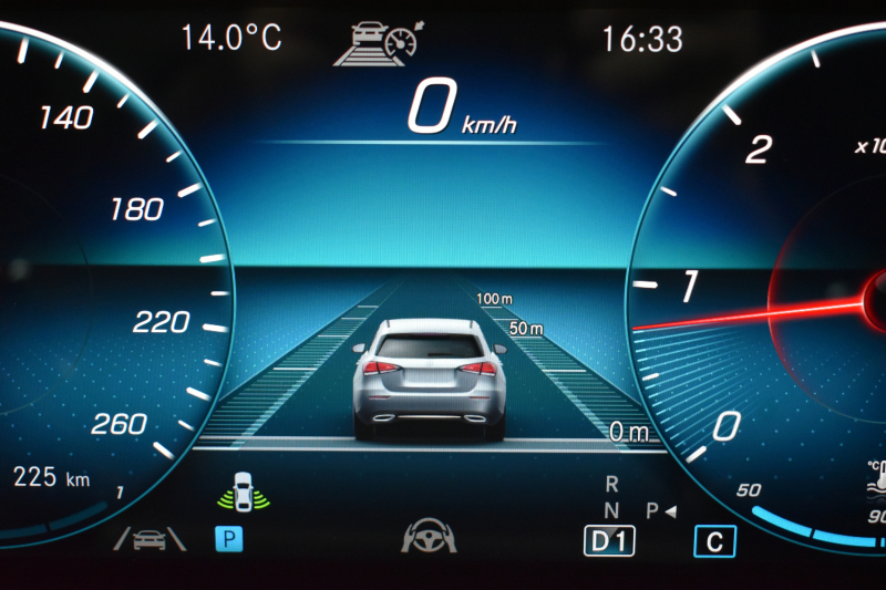 メルセデスベンツ CLAクラス CLA200d ｼｭｰﾃｨﾝｸﾞﾌﾞﾚｰｸ AMGﾗｲﾝ AMGﾚｻﾞｰｴｸｽｸﾙｰｼﾌﾞP ｱﾄﾞﾊﾞﾝｽﾄﾞP ﾅﾋﾞｹﾞｰｼｮﾝP ﾚｰﾀﾞｰｾｰﾌﾃｨP ﾊﾟﾉﾗﾏｻﾝﾙｰﾌ 革 AMGｴｱﾛ18AW MBUXﾅﾋﾞTV HUD 360ｶﾒﾗ ﾃﾞｨｽﾄﾛ ﾌﾞﾗｲﾝﾄﾞS ﾚｰﾝｷｰﾌﾟ ﾌｯﾄｹﾞｰﾄ ｷｰﾚｽｺﾞｰ 2年保証