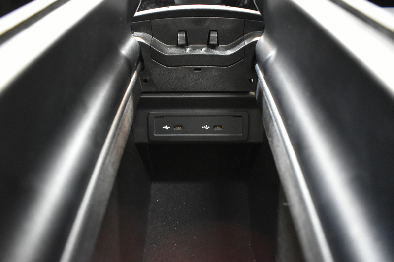 メルセデスベンツ CLAクラス CLA200d ｼｭｰﾃｨﾝｸﾞﾌﾞﾚｰｸ AMGﾗｲﾝ AMGﾚｻﾞｰｴｸｽｸﾙｰｼﾌﾞP ｱﾄﾞﾊﾞﾝｽﾄﾞP ﾅﾋﾞｹﾞｰｼｮﾝP ﾚｰﾀﾞｰｾｰﾌﾃｨP ﾊﾟﾉﾗﾏｻﾝﾙｰﾌ 革 AMGｴｱﾛ18AW MBUXﾅﾋﾞTV HUD 360ｶﾒﾗ ﾃﾞｨｽﾄﾛ ﾌﾞﾗｲﾝﾄﾞS ﾚｰﾝｷｰﾌﾟ ﾌｯﾄｹﾞｰﾄ ｷｰﾚｽｺﾞｰ 2年保証