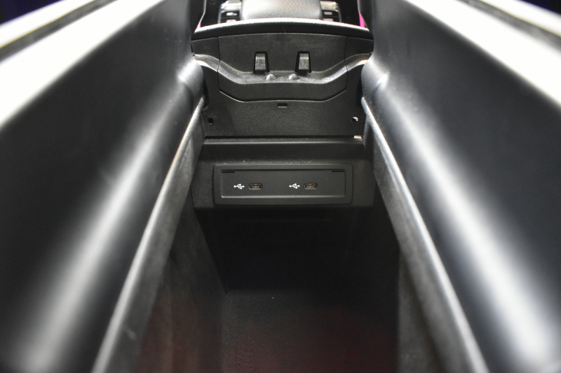 メルセデスベンツ Bクラス B180 AMGﾗｲﾝ AMGﾚｻﾞｰｴｸｽｸﾙｰｼﾌﾞP ｱﾄﾞﾊﾞﾝｽﾄﾞP ﾚｰﾀﾞｰSP  MBUXｼｽﾃﾑ ﾊﾟﾉﾗﾏR ﾋｰﾀｰ付革 ACC BSM Lﾁｪﾝｼﾞ AMGｴｱﾛ18AW ﾏﾙﾁLED HUD 対話式ﾅﾋﾞTV 360ｶﾒﾗ 2年保証