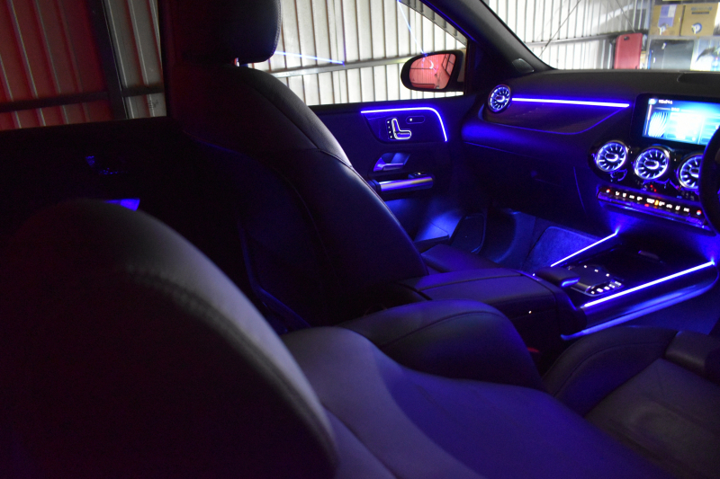 メルセデスベンツ Bクラス B180 AMGﾗｲﾝ AMGﾚｻﾞｰｴｸｽｸﾙｰｼﾌﾞP ｱﾄﾞﾊﾞﾝｽﾄﾞP ﾚｰﾀﾞｰSP  MBUXｼｽﾃﾑ ﾊﾟﾉﾗﾏR ﾋｰﾀｰ付革 ACC BSM Lﾁｪﾝｼﾞ AMGｴｱﾛ18AW ﾏﾙﾁLED HUD 対話式ﾅﾋﾞTV 360ｶﾒﾗ 2年保証