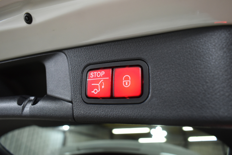 メルセデスベンツ Bクラス B180 AMGﾗｲﾝ AMGﾚｻﾞｰｴｸｽｸﾙｰｼﾌﾞP ｱﾄﾞﾊﾞﾝｽﾄﾞP ﾚｰﾀﾞｰSP  MBUXｼｽﾃﾑ ﾊﾟﾉﾗﾏR ﾋｰﾀｰ付革 ACC BSM Lﾁｪﾝｼﾞ AMGｴｱﾛ18AW ﾏﾙﾁLED HUD 対話式ﾅﾋﾞTV 360ｶﾒﾗ 2年保証