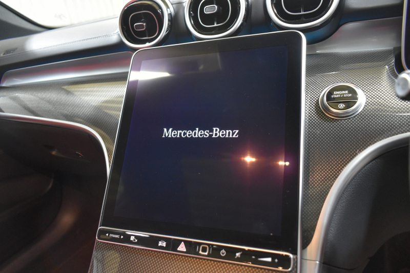 メルセデスベンツ Cクラス C200ﾜｺﾞﾝ AVG ISG搭載ﾓﾃﾞﾙ AMGﾗｲﾝP ﾚｻﾞｰｴｸｽｸﾙｰｼﾌﾞP ﾍﾞｰｼｯｸP ﾚｰﾀﾞｰｾｰﾌﾃｨP ﾊﾟﾉﾗﾏｻﾝﾙｰﾌ ﾘｱｱｸｽﾙｽﾃｱﾘﾝｸﾞ 革 MBUXARﾅﾋﾞTV HUD AMGｴｱﾛ18AW ﾃﾞｨｽﾄﾛﾆｯｸ ﾜｲﾔﾚｽﾁｬｰｼﾞ 360ｶﾒﾗ ﾌｯﾄｹﾞｰﾄ 2年保証