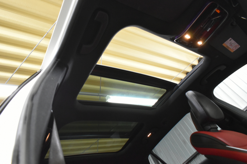 メルセデスベンツ Cクラス C200ﾜｺﾞﾝ AVG ISG搭載ﾓﾃﾞﾙ AMGﾗｲﾝP ﾚｻﾞｰｴｸｽｸﾙｰｼﾌﾞP ﾍﾞｰｼｯｸP ﾚｰﾀﾞｰｾｰﾌﾃｨP ﾊﾟﾉﾗﾏｻﾝﾙｰﾌ ﾘｱｱｸｽﾙｽﾃｱﾘﾝｸﾞ 革 MBUXARﾅﾋﾞTV HUD AMGｴｱﾛ18AW ﾃﾞｨｽﾄﾛﾆｯｸ ﾜｲﾔﾚｽﾁｬｰｼﾞ 360ｶﾒﾗ ﾌｯﾄｹﾞｰﾄ 2年保証