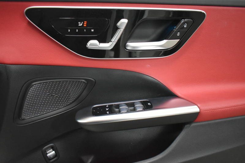 メルセデスベンツ Cクラス C200ﾜｺﾞﾝ AVG ISG搭載ﾓﾃﾞﾙ AMGﾗｲﾝP ﾚｻﾞｰｴｸｽｸﾙｰｼﾌﾞP ﾍﾞｰｼｯｸP ﾚｰﾀﾞｰｾｰﾌﾃｨP ﾊﾟﾉﾗﾏｻﾝﾙｰﾌ ﾘｱｱｸｽﾙｽﾃｱﾘﾝｸﾞ 革 MBUXARﾅﾋﾞTV HUD AMGｴｱﾛ18AW ﾃﾞｨｽﾄﾛﾆｯｸ ﾜｲﾔﾚｽﾁｬｰｼﾞ 360ｶﾒﾗ ﾌｯﾄｹﾞｰﾄ 2年保証