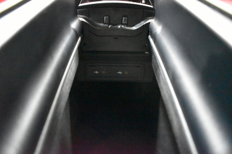 メルセデスベンツ CLAクラス CLA200d AMGﾗｲﾝ AMGﾚｻﾞｰｴｸｽｸﾙｰｼﾌﾞP ｱﾄﾞﾊﾞﾝｽﾄﾞP ﾅﾋﾞｹﾞｰｼｮﾝP ﾚｰﾀﾞｰｾｰﾌﾃｨP 1ｵｰﾅｰ ﾊﾟﾉﾗﾏｻﾝﾙｰﾌ 革 AMGｴｱﾛ18AW MBUXﾅﾋﾞTV HUD 360ｶﾒﾗ ｱﾄﾞﾊﾞﾝｽﾄﾞｻｳﾝﾄﾞ ﾃﾞｨｽﾄﾛ ﾌﾞﾗｲﾝﾄﾞS ﾚｰﾝｷｰﾌﾟ ﾌｯﾄﾄﾗﾝｸ ｷｰﾚｽｺﾞｰ 2年保証