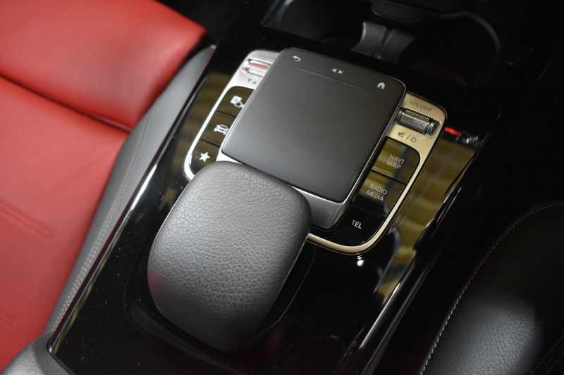 メルセデスベンツ CLAクラス CLA200d AMGﾗｲﾝ AMGﾚｻﾞｰｴｸｽｸﾙｰｼﾌﾞP ｱﾄﾞﾊﾞﾝｽﾄﾞP ﾅﾋﾞｹﾞｰｼｮﾝP ﾚｰﾀﾞｰｾｰﾌﾃｨP 1ｵｰﾅｰ ﾊﾟﾉﾗﾏｻﾝﾙｰﾌ 革 AMGｴｱﾛ18AW MBUXﾅﾋﾞTV HUD 360ｶﾒﾗ ｱﾄﾞﾊﾞﾝｽﾄﾞｻｳﾝﾄﾞ ﾃﾞｨｽﾄﾛ ﾌﾞﾗｲﾝﾄﾞS ﾚｰﾝｷｰﾌﾟ ﾌｯﾄﾄﾗﾝｸ ｷｰﾚｽｺﾞｰ 2年保証