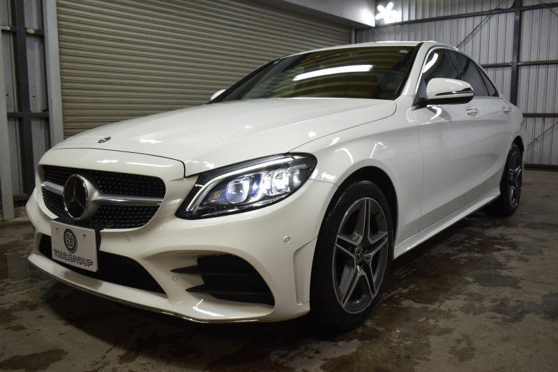 メルセデスベンツ Cクラス C220d AVG AMGﾗｲﾝ ﾚｰﾀﾞｰｾｰﾌﾃｨP 後期型  燃費18.9km  ﾋｰﾀｰ黒革 ﾃﾞｨｽﾄﾛ BSM Lﾁｪﾝｼﾞ 誤発進 AMGｴｱﾛ18AW  ｷｰﾚｽGO ﾊﾟｰｸﾄﾛ LEDﾍｯﾄﾞﾗｲﾄ ﾏﾙﾁｱﾝﾋﾞｴﾝﾄ 地ﾃﾞｼﾞﾅﾋﾞBｶﾒﾗ 2年保証