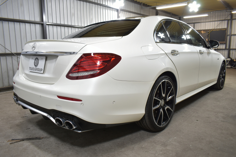 AMG Eクラス E53 4ﾏﾁｯｸ+ ISG搭載 ｴｸｽｸﾙｰｼﾌﾞP ﾚｰﾀﾞｰｾｰﾌﾃｨP ﾊﾟﾉﾗﾏｻﾝﾙｰﾌ 革 ﾍﾞﾝﾁﾚｰﾀｰ ﾏｯｻｰｼﾞ ﾌﾞﾙﾒｽﾀｰS HUD ﾌｯﾄｹﾞｰﾄ ｴｱﾛ20AW ﾃﾞｨｽﾄﾛ ﾌﾞﾗｲﾝﾄﾞS ﾚｰﾝｷｰﾌﾟ ﾅﾋﾞTV 360ｶﾒﾗ ｷｰﾚｽｺﾞｰ 2年保証
