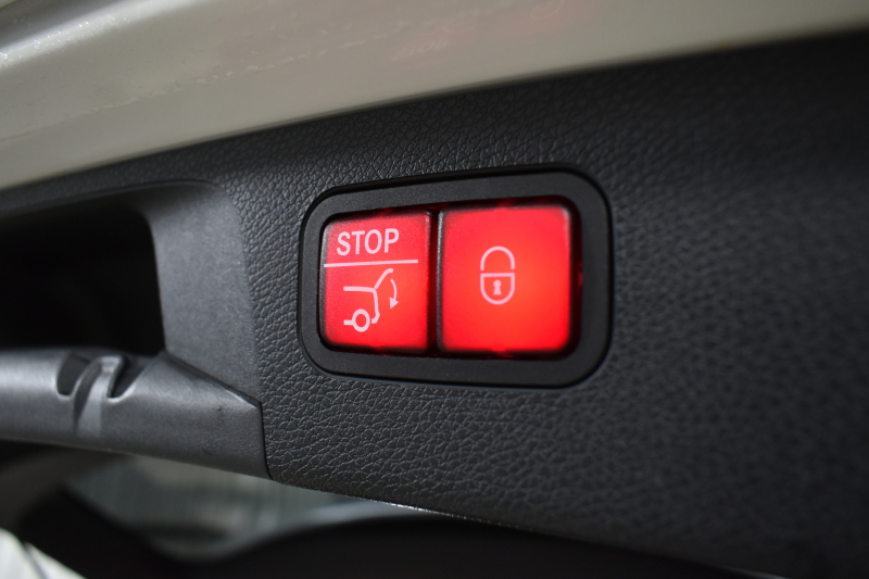 AMG Eクラス E53 4ﾏﾁｯｸ+ ﾜｺﾞﾝ ISG搭載 ｴｸｽｸﾙｰｼﾌﾞP ﾚｰﾀﾞｰｾｰﾌﾃｨP ﾊﾟﾉﾗﾏｻﾝﾙｰﾌ 革 ﾍﾞﾝﾁﾚｰﾀｰ ﾏｯｻｰｼﾞ ﾌﾞﾙﾒｽﾀｰS HUD ﾌｯﾄｹﾞｰﾄ ｴｱﾛ20AW ﾃﾞｨｽﾄﾛ ﾌﾞﾗｲﾝﾄﾞS ﾚｰﾝｷｰﾌﾟ ﾅﾋﾞTV 360ｶﾒﾗ ｷｰﾚｽｺﾞｰ 2年保証