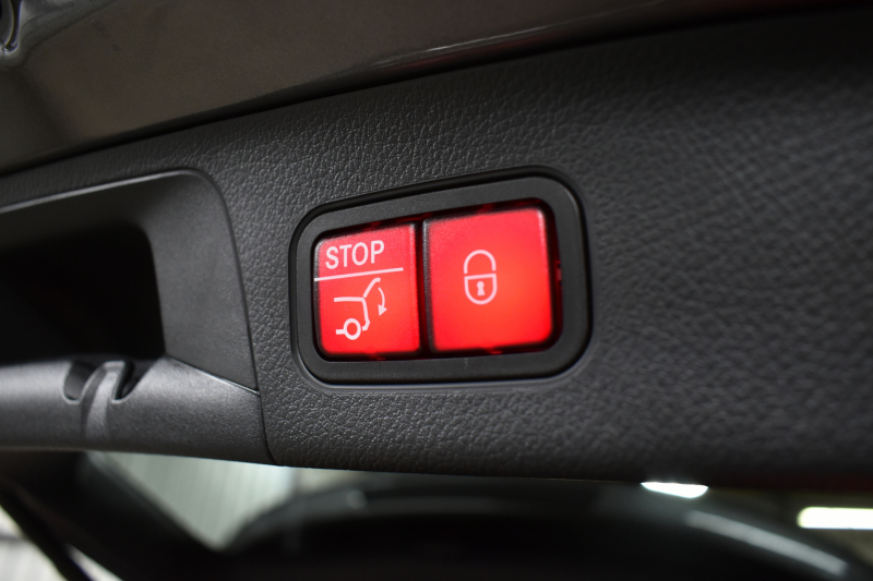 メルセデスベンツ GLA GLA200d 4M AMGﾗｲﾝ AMGﾚｻﾞｰｴｸｽｸﾙｰｼﾌﾞP ｱﾄﾞﾊﾞﾝｽﾄﾞP ﾅﾋﾞｹﾞｰｼｮﾝP ﾚｰﾀﾞｰｾｰﾌﾃｨP 1ｵｰﾅｰ ﾊﾟﾉﾗﾏｻﾝﾙｰﾌ 革 HUD ｱﾄﾞﾊﾞﾝｽﾄﾞｻｳﾝﾄﾞ AMGｴｱﾛ19AW ﾃﾞｨｽﾄﾛ ﾌﾞﾗｲﾝﾄﾞS MBUXﾅﾋﾞTV 360ｶﾒﾗ ﾌｯﾄｹﾞｰﾄ ｷｰﾚｽｺﾞｰ 2年保証