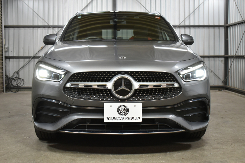 メルセデスベンツ GLA GLA200d 4M AMGﾗｲﾝ AMGﾚｻﾞｰｴｸｽｸﾙｰｼﾌﾞP ｱﾄﾞﾊﾞﾝｽﾄﾞP ﾅﾋﾞｹﾞｰｼｮﾝP ﾚｰﾀﾞｰｾｰﾌﾃｨP 1ｵｰﾅｰ ﾊﾟﾉﾗﾏｻﾝﾙｰﾌ 革 HUD ｱﾄﾞﾊﾞﾝｽﾄﾞｻｳﾝﾄﾞ AMGｴｱﾛ19AW ﾃﾞｨｽﾄﾛ ﾌﾞﾗｲﾝﾄﾞS MBUXﾅﾋﾞTV 360ｶﾒﾗ ﾌｯﾄｹﾞｰﾄ ｷｰﾚｽｺﾞｰ 2年保証