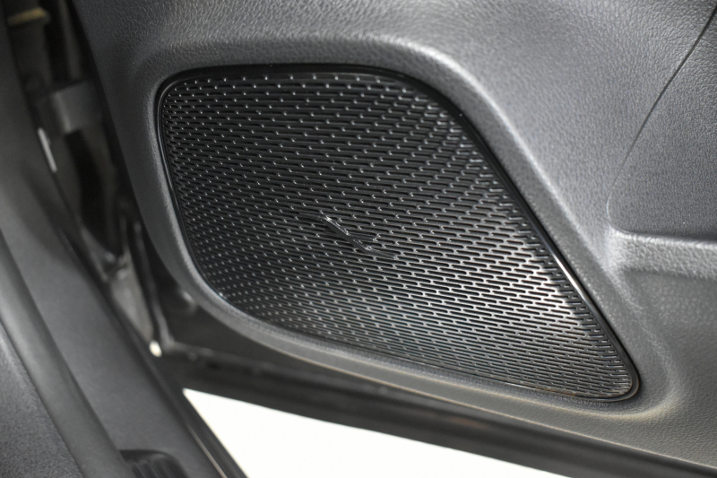 メルセデスベンツ GLA GLA200d 4M AMGﾗｲﾝ AMGﾚｻﾞｰｴｸｽｸﾙｰｼﾌﾞP ｱﾄﾞﾊﾞﾝｽﾄﾞP ﾅﾋﾞｹﾞｰｼｮﾝP ﾚｰﾀﾞｰｾｰﾌﾃｨP 1ｵｰﾅｰ ﾊﾟﾉﾗﾏｻﾝﾙｰﾌ 革 HUD ｱﾄﾞﾊﾞﾝｽﾄﾞｻｳﾝﾄﾞ AMGｴｱﾛ19AW ﾃﾞｨｽﾄﾛ ﾌﾞﾗｲﾝﾄﾞS MBUXﾅﾋﾞTV 360ｶﾒﾗ ﾌｯﾄｹﾞｰﾄ ｷｰﾚｽｺﾞｰ 2年保証