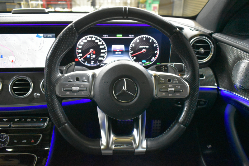 AMG Eクラス E53 4ﾏﾁｯｸ+ ISG搭載ﾓﾃﾞﾙ ｴｸｽｸﾙｰｼﾌﾞP ﾚｰﾀﾞｰｾｰﾌﾃｨP ﾊﾟﾉﾗﾏｻﾝﾙｰﾌ 革 ﾍﾞﾝﾁﾚｰﾀｰ ﾏｯｻｰｼﾞ ﾌﾞﾙﾒｽﾀｰS HUD ﾌｯﾄﾄﾗﾝｸ ｴｱﾛ20AW ﾃﾞｨｽﾄﾛ ﾌﾞﾗｲﾝﾄﾞS ﾚｰﾝｷｰﾌﾟ ﾅﾋﾞTV 360ｶﾒﾗ ｷｰﾚｽｺﾞｰ 2年保証