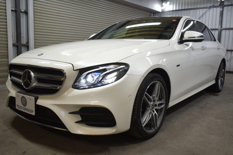 メルセデスベンツ Eクラス E350e AVG ｽﾎﾟｰﾂ ｴｸｽｸﾙｰｼﾌﾞP ﾚｰﾀﾞｰｾｰﾌﾃｨP PHV 1ｵｰﾅｰ ﾊﾟﾉﾗﾏｻﾝﾙｰﾌ ﾌﾞﾙﾒｽﾀｰS 全席ﾋｰﾀｰ黒革 ﾃﾞｨｽﾄﾛ ﾚｰﾝﾁｪﾝｼﾞ ﾌﾞﾗｲﾝﾄﾞｽﾎﾟｯﾄ AMGｴｱﾛ19AW ｷｰGO PTS ﾌｯﾄｹﾞｰﾄ 地デジ360ｶﾒ 2年保証