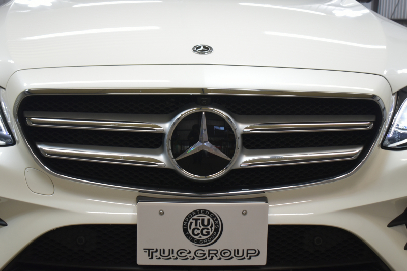 メルセデスベンツ Eクラス E350e AVG ｽﾎﾟｰﾂ ｴｸｽｸﾙｰｼﾌﾞP ﾚｰﾀﾞｰｾｰﾌﾃｨP PHV 1ｵｰﾅｰ ﾊﾟﾉﾗﾏｻﾝﾙｰﾌ ﾌﾞﾙﾒｽﾀｰS 全席ﾋｰﾀｰ黒革 ﾃﾞｨｽﾄﾛ ﾚｰﾝﾁｪﾝｼﾞ ﾌﾞﾗｲﾝﾄﾞｽﾎﾟｯﾄ AMGｴｱﾛ19AW ｷｰGO PTS ﾌｯﾄｹﾞｰﾄ 地デジ360ｶﾒ 2年保証