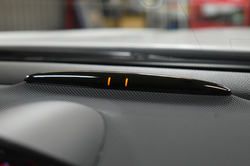 メルセデスベンツ SLCクラス SLC200 ｽﾎﾟｰﾂ ﾚｰﾀﾞｰｾｰﾌﾃｨP ﾀﾞｲﾅﾐｯｸﾊﾝﾄﾞﾘﾝｸﾞP 2.0ﾘｯﾀｰ184馬力 ﾏｼﾞｯｸｽｶｲ ﾋｰﾀｰ&ｴｱｽｶｰﾌ黒革 ﾃﾞｨｽﾄﾛ BSM Lｷｰﾌﾟ AMGｴｱﾛ18AW ｷｰﾚｽGO PTS ﾊｰﾏﾝｶｰﾄﾞﾝS ﾏﾙﾁｶﾗｰｱﾝﾋﾞｴﾝﾄ LEDﾍｯﾄﾞﾗｲﾄ地ﾃﾞｼﾞﾅﾋﾞ Bｶﾒﾗ 2年保証