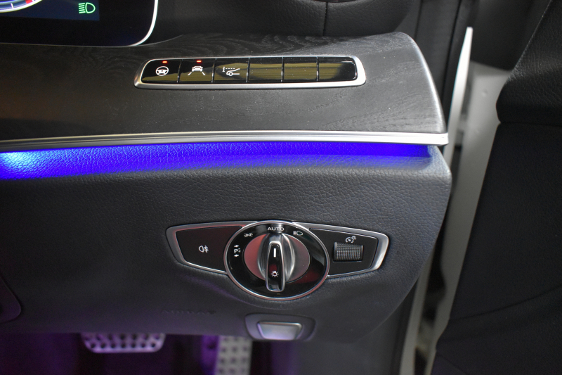 メルセデスベンツ Eクラス E300ｸｰﾍﾟ ｽﾎﾟｰﾂ ｴｸｽｸﾙｰｼﾌﾞP ﾚｰﾀﾞｰｾｰﾌﾃｨP ﾊﾟﾉﾗﾏｻﾝﾙｰﾌ 革 ﾍﾞﾝﾁﾚｰﾀｰ ﾏｯｻｰｼﾞ ﾌﾞﾙﾒｽﾀｰS ｴｱﾊﾞﾗﾝｽP ﾌｯﾄﾄﾗﾝｸ ﾍｯﾄﾞｱｯﾌﾟD AMGｴｱﾛ19AW ﾅﾋﾞTV 360ｶﾒﾗ ﾃﾞｨｽﾄﾛﾆｯｸ ﾌﾞﾗｲﾝﾄﾞｽﾎﾟｯﾄ ﾚｰﾝｷｰﾌﾟ ｷｰﾚｽｺﾞｰ 2年保証