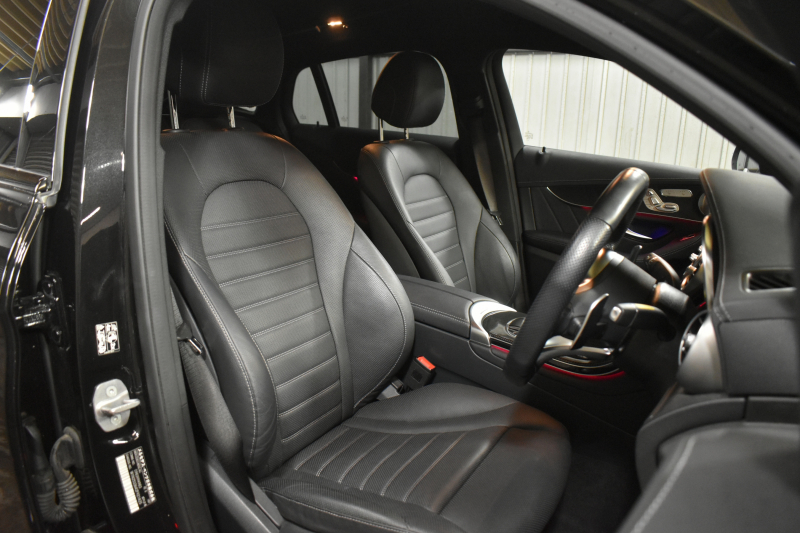 AMG GLCクーペ GLC43 4MATIC ｸｰﾍﾟ ｴｸｽｸﾙｰｼﾌﾞ ﾚｰﾀﾞｰｾｰﾌﾃｨP 後期型 390馬力V6 MEｺﾈ MBUXｼｽﾃﾑ ﾋｰﾀｰｸｰﾗｰ革 ﾃﾞｨｽﾄﾛ BSM Lﾁｪﾝｼﾞ AMGｴｱﾛ20AW ｷｰﾚｽGO PTS ｻｲﾄﾞｽﾃｯﾌﾟ HUD ﾌｯﾄｹﾞｰﾄ ﾌﾞﾙﾒｽﾀｰS 対話式ﾅﾋﾞTV 360ｶﾒ 2年保証