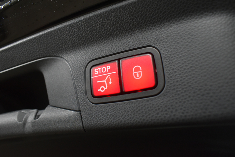 AMG GLCクーペ GLC43 4MATIC ｸｰﾍﾟ ｴｸｽｸﾙｰｼﾌﾞ ﾚｰﾀﾞｰｾｰﾌﾃｨP 後期型 390馬力V6 MEｺﾈ MBUXｼｽﾃﾑ ﾋｰﾀｰｸｰﾗｰ革 ﾃﾞｨｽﾄﾛ BSM Lﾁｪﾝｼﾞ AMGｴｱﾛ20AW ｷｰﾚｽGO PTS ｻｲﾄﾞｽﾃｯﾌﾟ HUD ﾌｯﾄｹﾞｰﾄ ﾌﾞﾙﾒｽﾀｰS 対話式ﾅﾋﾞTV 360ｶﾒ 2年保証