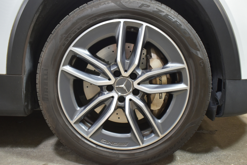 AMG GLB MercedesAMG GLB35 4ﾏﾁｯｸ AMGｱﾄﾞﾊﾞﾝｽﾄﾞ＆ﾊﾟﾌｫｰﾏﾝｽP ﾚｰﾀﾞｰｾｰﾌﾃｨP ﾅﾋﾞP ﾊﾟﾉﾗﾏｻﾝﾙｰﾌ ﾋｰﾀｰｸｰﾗｰ赤/黒革 対話式ﾅﾋﾞ ACC BSM ﾚｰﾝｷｰﾌﾟ AMGｴｱﾛ19AW ｷｰﾚｽGO PTS ﾍｯﾄﾞｱｯﾌﾟD  地ﾃﾞｼﾞﾅﾋﾞ 360ｶﾒﾗ2年保証