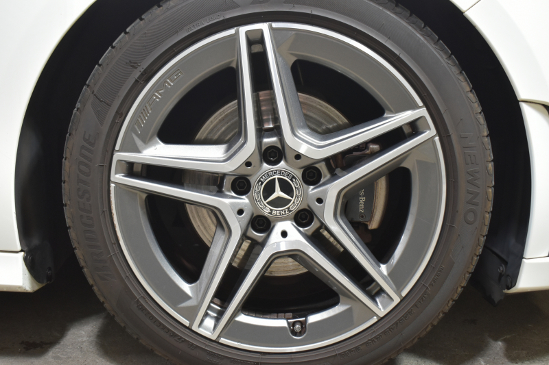 メルセデスベンツ Bクラス B180 AMGﾗｲﾝ AMGﾚｻﾞｰｴｸｽｸﾙｰｼﾌﾞP ｱﾄﾞﾊﾞﾝｽﾄﾞP ﾅﾋﾞｹﾞｰｼｮﾝP ﾚｰﾀﾞｰｾｰﾌﾃｨP ﾊﾟﾉﾗﾏｻﾝﾙｰﾌ 革 HUD 360ｶﾒﾗ ｱﾄﾞﾊﾞﾝｽﾄﾞｻｳﾝﾄﾞ AMGｴｱﾛ18AW ﾃﾞｨｽﾄﾛ ﾌﾞﾗｲﾝﾄﾞS ﾚｰﾝｷｰﾌﾟ MBUXﾅﾋﾞTV ﾌｯﾄｹﾞｰﾄ 2年保証