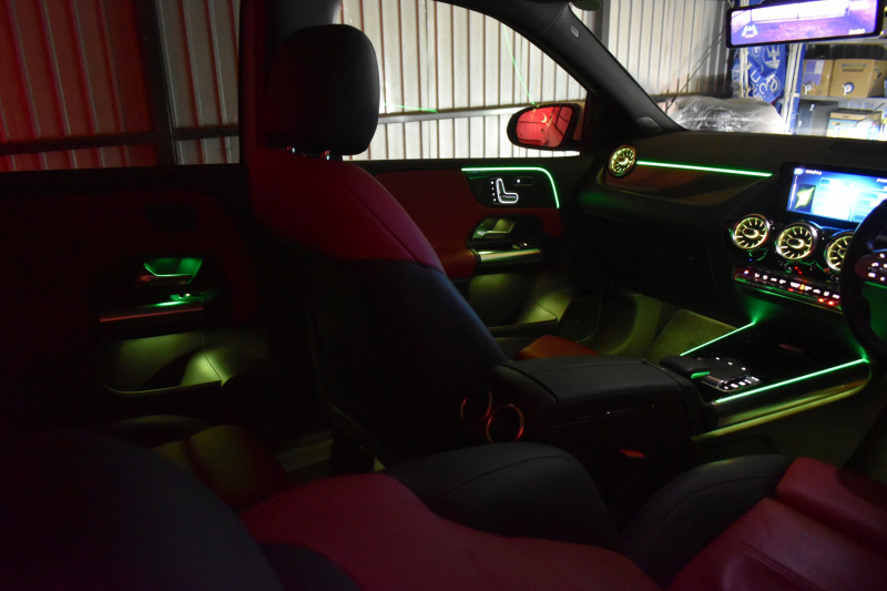 メルセデスベンツ Bクラス B180 AMGﾗｲﾝ AMGﾚｻﾞｰｴｸｽｸﾙｰｼﾌﾞP ｱﾄﾞﾊﾞﾝｽﾄﾞP ﾅﾋﾞｹﾞｰｼｮﾝP ﾚｰﾀﾞｰｾｰﾌﾃｨP ﾊﾟﾉﾗﾏｻﾝﾙｰﾌ 革 HUD 360ｶﾒﾗ ｱﾄﾞﾊﾞﾝｽﾄﾞｻｳﾝﾄﾞ AMGｴｱﾛ18AW ﾃﾞｨｽﾄﾛ ﾌﾞﾗｲﾝﾄﾞS ﾚｰﾝｷｰﾌﾟ MBUXﾅﾋﾞTV ﾌｯﾄｹﾞｰﾄ 2年保証