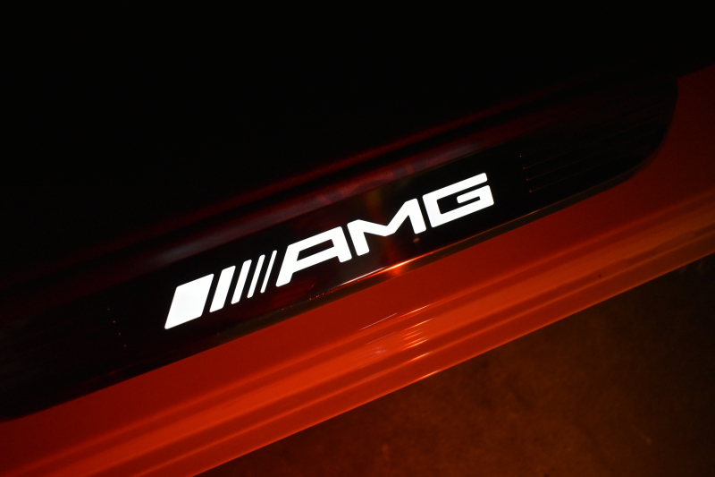 AMG Cクラス C43 4MATIC ｴｸｽｸﾙｰｼﾌﾞP ﾚｰﾀﾞｰｾｰﾌﾃｨP ﾊﾟﾉﾗﾏｻﾝﾙｰﾌ 革 ﾌﾞﾙﾒｽﾀｰｻｳﾝﾄﾞ ﾌｯﾄﾄﾗﾝｸ ｴｱﾊﾞﾗﾝｽP ｴｱﾛ19AW ﾃﾞｨｽﾄﾛﾆｯｸ ﾌﾞﾗｲﾝﾄﾞｽﾎﾟｯﾄ ﾚｰﾝｷｰﾌﾟ ﾅﾋﾞTV ﾊﾞｯｸｶﾒﾗ ｷｰﾚｽｺﾞｰ 2年保証