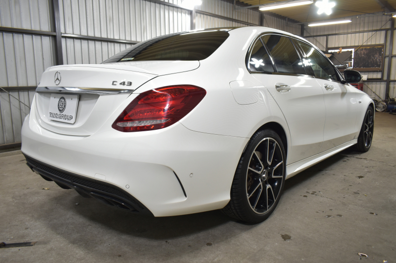 AMG Cクラス C43 4MATIC ｴｸｽｸﾙｰｼﾌﾞP ﾚｰﾀﾞｰｾｰﾌﾃｨP ﾊﾟﾉﾗﾏｻﾝﾙｰﾌ 革 ﾌﾞﾙﾒｽﾀｰｻｳﾝﾄﾞ ﾌｯﾄﾄﾗﾝｸ ｴｱﾊﾞﾗﾝｽP ｴｱﾛ19AW ﾃﾞｨｽﾄﾛﾆｯｸ ﾌﾞﾗｲﾝﾄﾞｽﾎﾟｯﾄ ﾚｰﾝｷｰﾌﾟ ﾅﾋﾞTV ﾊﾞｯｸｶﾒﾗ ｷｰﾚｽｺﾞｰ 2年保証