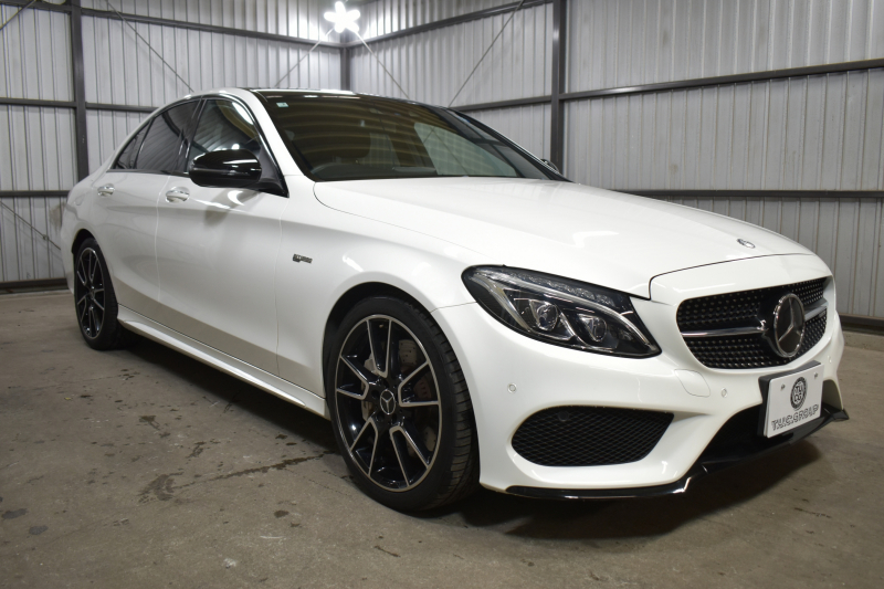 AMG Cクラス C43 4MATIC ｴｸｽｸﾙｰｼﾌﾞP ﾚｰﾀﾞｰｾｰﾌﾃｨP ﾊﾟﾉﾗﾏｻﾝﾙｰﾌ 革 ﾌﾞﾙﾒｽﾀｰｻｳﾝﾄﾞ ﾌｯﾄﾄﾗﾝｸ ｴｱﾊﾞﾗﾝｽP ｴｱﾛ19AW ﾃﾞｨｽﾄﾛﾆｯｸ ﾌﾞﾗｲﾝﾄﾞｽﾎﾟｯﾄ ﾚｰﾝｷｰﾌﾟ ﾅﾋﾞTV ﾊﾞｯｸｶﾒﾗ ｷｰﾚｽｺﾞｰ 2年保証