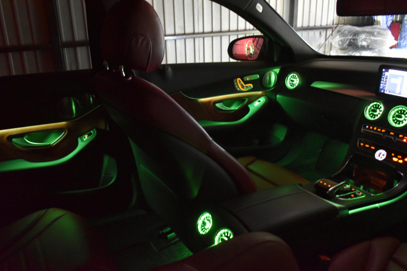 メルセデスベンツ Cクラス C200 4MATIC AVG AMGﾗｲﾝ ﾚｻﾞｰｴｸｽｸﾙｰｼﾌﾞP ﾚｰﾀﾞｰｾｰﾌﾃｨP 後期 4WD 赤革 ﾌﾞﾙﾒｽﾀｰS HUD ｴｱﾊﾞﾗﾝｽP 液晶ﾒｰﾀｰ ﾌｯﾄﾄﾗﾝｸ AMGｴｱﾛ18AW ﾃﾞｨｽﾄﾛ ﾌﾞﾗｲﾝﾄﾞS ﾚｰﾝｷｰﾌﾟ ﾅﾋﾞTV Bｶﾒﾗ ｷｰﾚｽｺﾞｰ 2年保証