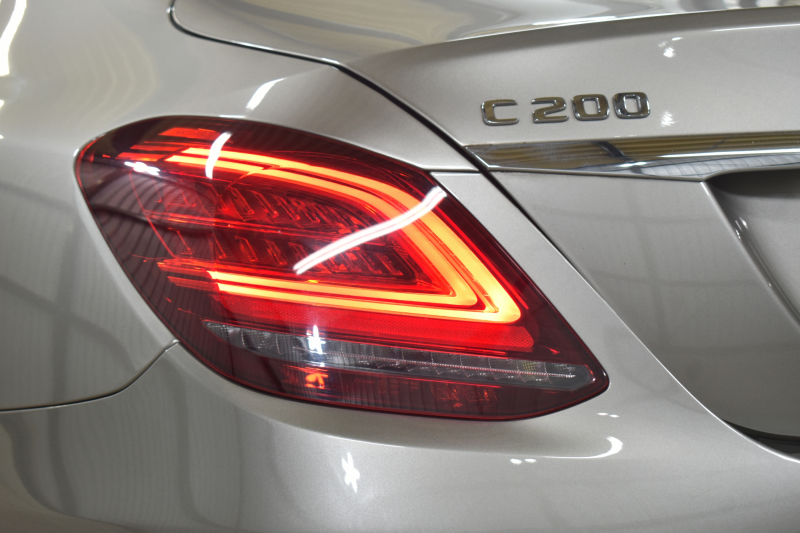 メルセデスベンツ Cクラス C200 4MATIC AVG AMGﾗｲﾝ ﾚｻﾞｰｴｸｽｸﾙｰｼﾌﾞP ﾚｰﾀﾞｰｾｰﾌﾃｨP 後期 4WD 赤革 ﾌﾞﾙﾒｽﾀｰS HUD ｴｱﾊﾞﾗﾝｽP 液晶ﾒｰﾀｰ ﾌｯﾄﾄﾗﾝｸ AMGｴｱﾛ18AW ﾃﾞｨｽﾄﾛ ﾌﾞﾗｲﾝﾄﾞS ﾚｰﾝｷｰﾌﾟ ﾅﾋﾞTV Bｶﾒﾗ ｷｰﾚｽｺﾞｰ 2年保証