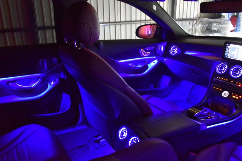 メルセデスベンツ Cクラス C200 4MATIC AVG AMGﾗｲﾝ ﾚｻﾞｰｴｸｽｸﾙｰｼﾌﾞP ﾚｰﾀﾞｰｾｰﾌﾃｨP 後期 4WD 赤革 ﾌﾞﾙﾒｽﾀｰS HUD ｴｱﾊﾞﾗﾝｽP 液晶ﾒｰﾀｰ ﾌｯﾄﾄﾗﾝｸ AMGｴｱﾛ18AW ﾃﾞｨｽﾄﾛ ﾌﾞﾗｲﾝﾄﾞS ﾚｰﾝｷｰﾌﾟ ﾅﾋﾞTV Bｶﾒﾗ ｷｰﾚｽｺﾞｰ 2年保証