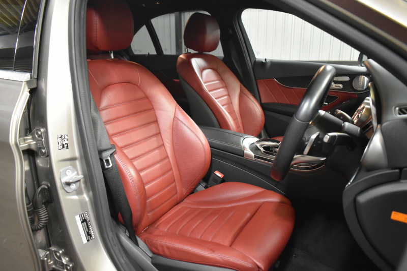 メルセデスベンツ Cクラス C200 4MATIC AVG AMGﾗｲﾝ ﾚｻﾞｰｴｸｽｸﾙｰｼﾌﾞP ﾚｰﾀﾞｰｾｰﾌﾃｨP 後期 4WD 赤革 ﾌﾞﾙﾒｽﾀｰS HUD ｴｱﾊﾞﾗﾝｽP 液晶ﾒｰﾀｰ ﾌｯﾄﾄﾗﾝｸ AMGｴｱﾛ18AW ﾃﾞｨｽﾄﾛ ﾌﾞﾗｲﾝﾄﾞS ﾚｰﾝｷｰﾌﾟ ﾅﾋﾞTV Bｶﾒﾗ ｷｰﾚｽｺﾞｰ 2年保証