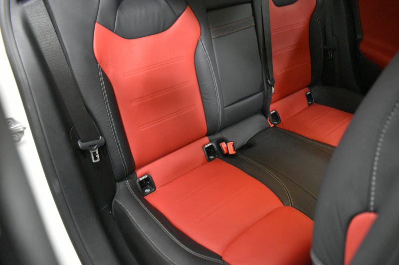 メルセデスベンツ Aクラス A180 ｽﾀｲﾙ AMGﾗｲﾝ AMGﾚｻﾞｰｴｸｽｸﾙｰｼﾌﾞP ｱﾄﾞﾊﾞﾝｽﾄﾞP ﾅﾋﾞｹﾞｰｼｮﾝP ﾚｰﾀﾞｰｾｰﾌﾃｨP ﾊﾟﾉﾗﾏｻﾝﾙｰﾌ 革 HUD 360ｶﾒﾗ ｱﾄﾞﾊﾞﾝｽﾄﾞｻｳﾝﾄﾞ AMGｴｱﾛ18AW ﾃﾞｨｽﾄﾛ ﾌﾞﾗｲﾝﾄﾞS ﾚｰﾝｷｰﾌﾟ MBUXﾅﾋﾞTV 2年保証