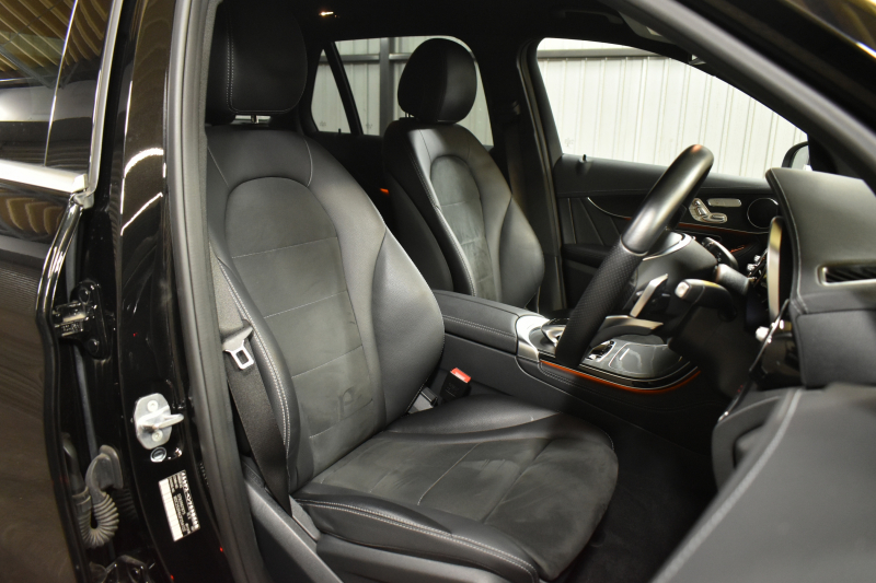 メルセデスベンツ GLC GLC250 4MATIC ｽﾎﾟｰﾂ ﾚｰﾀﾞｰｾｰﾌﾃｨP AMGｴｱﾛ19AW ｻｲﾄﾞﾗﾝﾆﾝｸﾞﾎﾞｰﾄﾞ ﾍｯﾄﾞｱｯﾌﾟD ﾌｯﾄｹﾞｰﾄ 全席ﾋｰﾀｰ半革 ﾃﾞｨｽﾄﾛ ﾌﾞﾗｲﾝﾄﾞS ﾚｰﾝｷｰﾌﾟ ﾅﾋﾞTV 360ｶﾒﾗ ｷｰﾚｽｺﾞｰ 2年保証