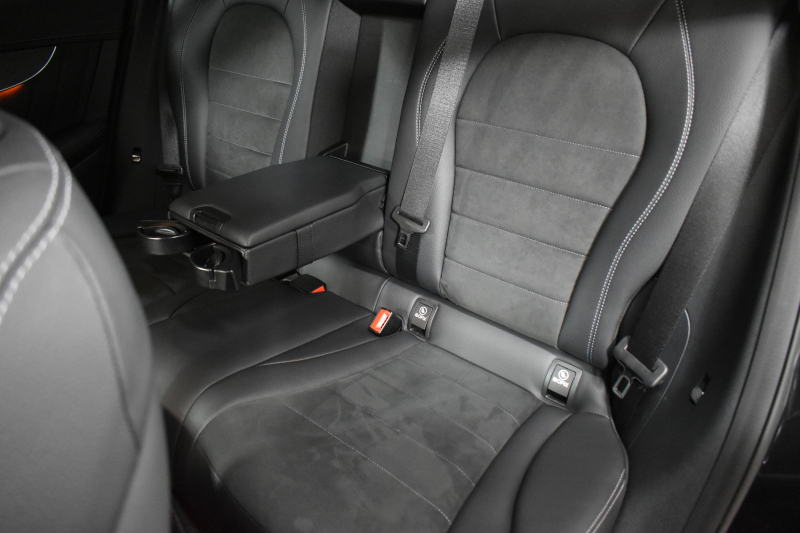 メルセデスベンツ GLC GLC250 4MATIC ｽﾎﾟｰﾂ ﾚｰﾀﾞｰｾｰﾌﾃｨP AMGｴｱﾛ19AW ｻｲﾄﾞﾗﾝﾆﾝｸﾞﾎﾞｰﾄﾞ ﾍｯﾄﾞｱｯﾌﾟD ﾌｯﾄｹﾞｰﾄ 全席ﾋｰﾀｰ半革 ﾃﾞｨｽﾄﾛ ﾌﾞﾗｲﾝﾄﾞS ﾚｰﾝｷｰﾌﾟ ﾅﾋﾞTV 360ｶﾒﾗ ｷｰﾚｽｺﾞｰ 2年保証