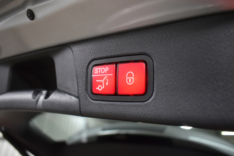 メルセデスベンツ Bクラス B200d ﾚｻﾞｰｴｸｽｸﾙｰｼﾌﾞP ｱﾄﾞﾊﾞﾝｽﾄﾞP ﾚｰﾀﾞｰSP  ﾅﾋﾞｹﾞｰｼｮﾝP ﾊﾟﾉﾗﾏｻﾝﾙｰﾌ MBUXｼｽﾃﾑ ﾋｰﾀｰ付ﾏｷｱｰﾄﾍﾞｰｼﾞｭ革 ACC BSM Lﾁｪﾝｼﾞ 17AW ﾏﾙﾁLED HUD 対話式ﾅﾋﾞTV 360ｶﾒﾗ 2年保証