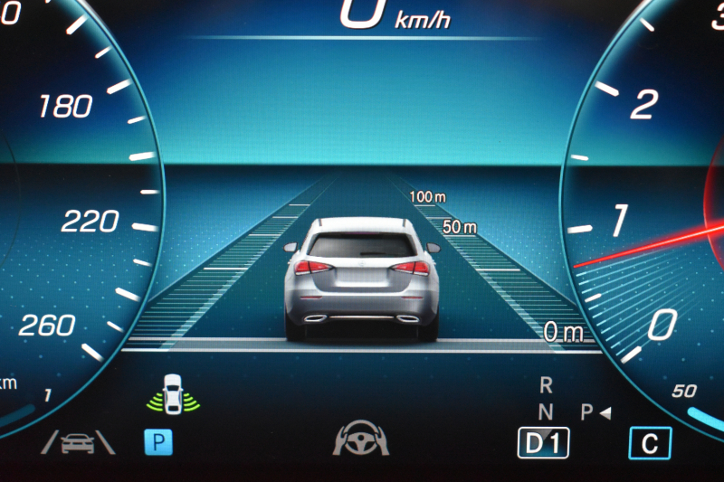 メルセデスベンツ Aクラス A250 4ﾏﾁｯｸ AMGﾗｲﾝ AMGﾚｻﾞｰｴｸｽｸﾙｰｼﾌﾞ ｱﾄﾞﾊﾞﾝｽﾄﾞP ﾚｰﾀﾞｰSP  ﾊﾟﾉﾗﾏｻﾝﾙｰﾌ ﾋｰﾀｰ黒灰革 ﾃﾞｨｽﾄﾛ ﾌﾞﾗｲﾝﾄﾞS Lﾁｪﾝｼﾞ AMGｴｱﾛ18AW ｷｰGO PTS ﾍｯﾄﾞｱｯﾌﾟD 対話式ﾅﾋﾞTV 360ｶﾒﾗ 2年保証