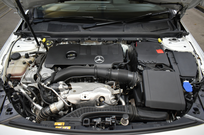 メルセデスベンツ Aクラス A250 4ﾏﾁｯｸ AMGﾗｲﾝ AMGﾚｻﾞｰｴｸｽｸﾙｰｼﾌﾞ ｱﾄﾞﾊﾞﾝｽﾄﾞP ﾚｰﾀﾞｰSP  ﾊﾟﾉﾗﾏｻﾝﾙｰﾌ ﾋｰﾀｰ黒灰革 ﾃﾞｨｽﾄﾛ ﾌﾞﾗｲﾝﾄﾞS Lﾁｪﾝｼﾞ AMGｴｱﾛ18AW ｷｰGO PTS ﾍｯﾄﾞｱｯﾌﾟD 対話式ﾅﾋﾞTV 360ｶﾒﾗ 2年保証