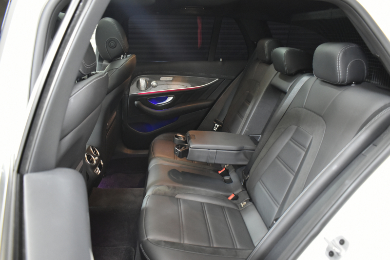 AMG Eクラス E53 4ﾏﾁｯｸ+ ﾜｺﾞﾝ ｴｸｽｸﾙｰｼﾌﾞ ﾚｰﾀﾞｰｾｰﾌﾃｨP 後期型 3.0ﾘｯﾀｰ/435馬力 4WD ﾊﾟﾉﾗﾏｻﾝﾙｰﾌ ﾋｰﾀｰｸｰﾗｰ黒革 ﾃﾞｨｽﾄﾛ BSM Lﾁｪﾝｼﾞ AMGｴｱﾛ20AW ｷｰﾚｽGO PTS ﾌﾞﾙﾒｽﾀｰ HUD 電動ｹﾞｰﾄ LEDﾍｯﾄﾞﾗｲﾄ 地ﾃﾞｼﾞﾅﾋﾞ 360ｶﾒﾗ 2年保証