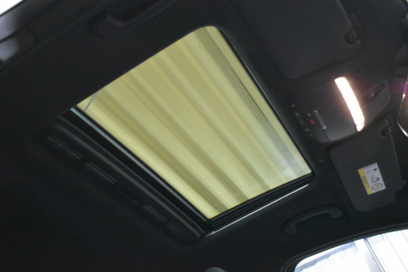 メルセデスベンツ GLCクーペ GLC220d 4ﾏﾁｯｸ ｸｰﾍﾟ AMGﾗｲﾝ ﾚｻﾞｰｴｸｽｸﾙｰｼﾌﾞ ﾚｰﾀﾞｰｾｰﾌﾃｨP 後期型 ｻﾝﾙｰﾌ 全席ﾋｰﾀｰ&ｸｰﾗｰ黒革 ﾃﾞｨｽﾄﾛﾆｯｸﾌﾟﾗｽ ﾌﾞﾗｲﾝﾄﾞｽﾎﾟｯﾄ ﾚｰﾝｷｰﾌﾟ AMGｴｱﾛ19AW ｷｰGO PTS ﾌｯﾄｹﾞｰﾄ HUD ﾌﾞﾙﾒｽﾀｰS 地ﾃﾞｼﾞﾅﾋﾞ 360ｶﾒﾗ 2年保証