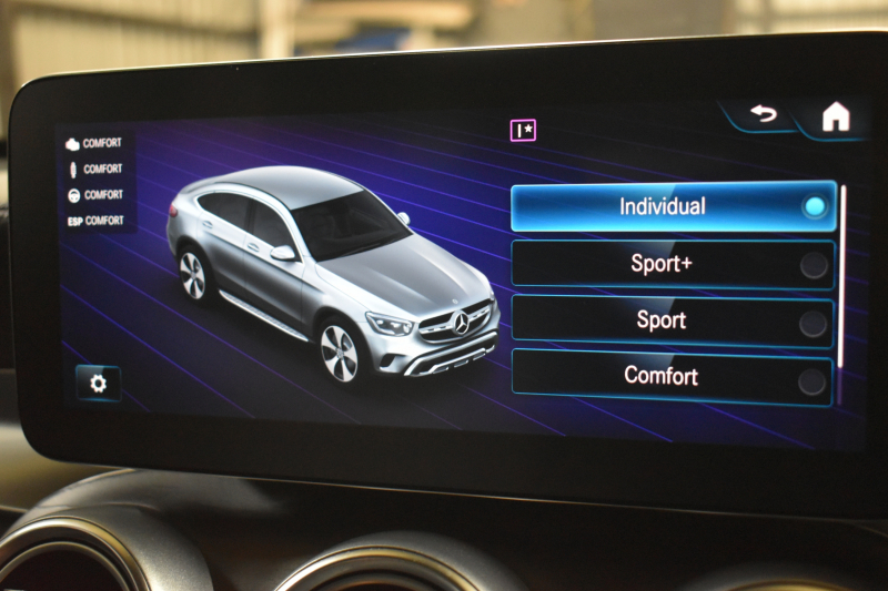 メルセデスベンツ GLCクーペ GLC220d 4ﾏﾁｯｸ ｸｰﾍﾟ AMGﾗｲﾝ ﾚｻﾞｰｴｸｽｸﾙｰｼﾌﾞ ﾚｰﾀﾞｰｾｰﾌﾃｨP 後期型 ｻﾝﾙｰﾌ 全席ﾋｰﾀｰ&ｸｰﾗｰ黒革 ﾃﾞｨｽﾄﾛﾆｯｸﾌﾟﾗｽ ﾌﾞﾗｲﾝﾄﾞｽﾎﾟｯﾄ ﾚｰﾝｷｰﾌﾟ AMGｴｱﾛ19AW ｷｰGO PTS ﾌｯﾄｹﾞｰﾄ HUD ﾌﾞﾙﾒｽﾀｰS 地ﾃﾞｼﾞﾅﾋﾞ 360ｶﾒﾗ 2年保証