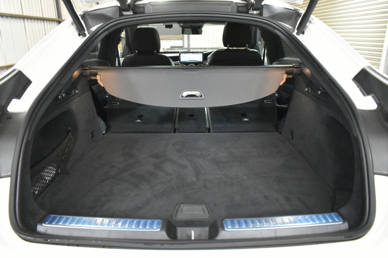 メルセデスベンツ GLCクーペ GLC220d 4ﾏﾁｯｸ ｸｰﾍﾟ AMGﾗｲﾝ ﾚｻﾞｰｴｸｽｸﾙｰｼﾌﾞ ﾚｰﾀﾞｰｾｰﾌﾃｨP 後期型 ｻﾝﾙｰﾌ 全席ﾋｰﾀｰ&ｸｰﾗｰ黒革 ﾃﾞｨｽﾄﾛﾆｯｸﾌﾟﾗｽ ﾌﾞﾗｲﾝﾄﾞｽﾎﾟｯﾄ ﾚｰﾝｷｰﾌﾟ AMGｴｱﾛ19AW ｷｰGO PTS ﾌｯﾄｹﾞｰﾄ HUD ﾌﾞﾙﾒｽﾀｰS 地ﾃﾞｼﾞﾅﾋﾞ 360ｶﾒﾗ 2年保証