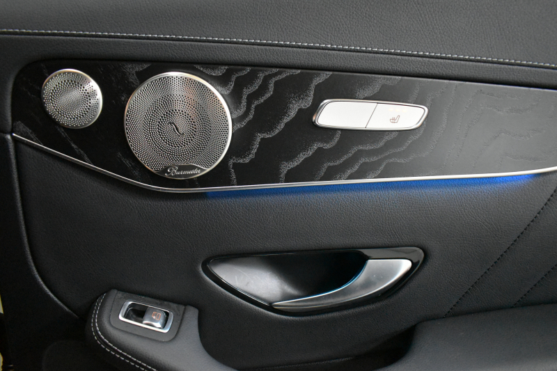 メルセデスベンツ GLCクーペ GLC220d 4ﾏﾁｯｸ ｸｰﾍﾟ AMGﾗｲﾝ ﾚｻﾞｰｴｸｽｸﾙｰｼﾌﾞ ﾚｰﾀﾞｰｾｰﾌﾃｨP 後期型 ｻﾝﾙｰﾌ 全席ﾋｰﾀｰ&ｸｰﾗｰ黒革 ﾃﾞｨｽﾄﾛﾆｯｸﾌﾟﾗｽ ﾌﾞﾗｲﾝﾄﾞｽﾎﾟｯﾄ ﾚｰﾝｷｰﾌﾟ AMGｴｱﾛ19AW ｷｰGO PTS ﾌｯﾄｹﾞｰﾄ HUD ﾌﾞﾙﾒｽﾀｰS 地ﾃﾞｼﾞﾅﾋﾞ 360ｶﾒﾗ 2年保証