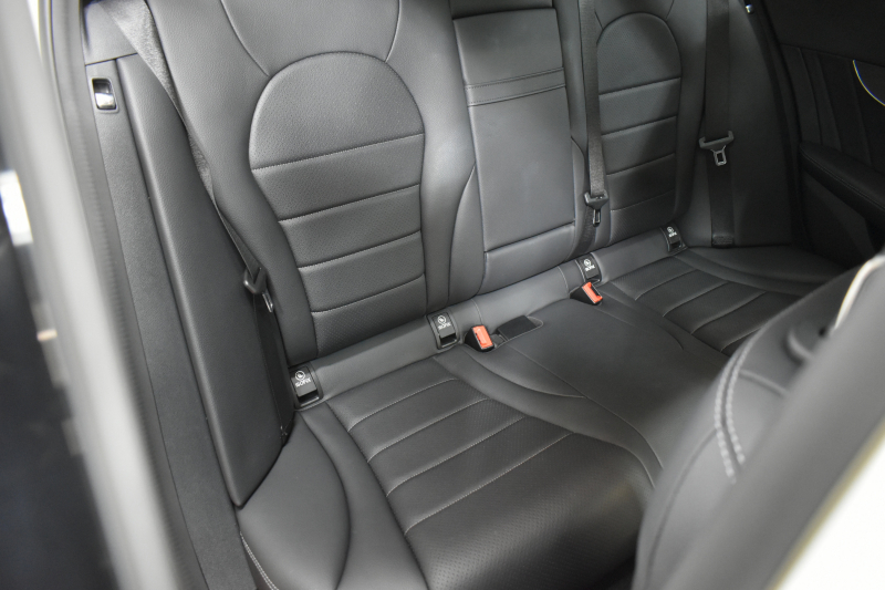 メルセデスベンツ Cクラス C220dﾜｺﾞﾝ ﾛｰﾚｳｽｴﾃﾞｨｼｮﾝ ﾚｰﾀﾞｰｾｰﾌﾃｨP 前期最終 特別仕様車  ﾃﾞｨｰｾﾞﾙ 燃費19.6km ﾊﾟﾉﾗﾏｻﾝﾙｰﾌ ﾋｰﾀｰ黒革 ﾃﾞｨｽﾄﾛ BSM Lｷｰﾌﾟ AMGｴｱﾛ18AW ｷｰﾚｽGO PTS 電動ﾘｱｹﾞｰﾄ 地ﾃﾞｼﾞﾅﾋﾞ Bｶﾒﾗ 2年保証